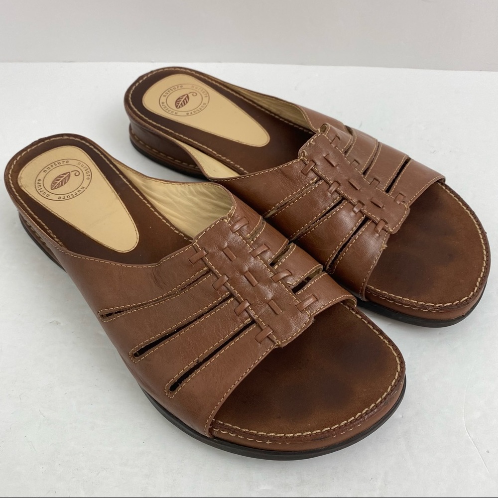Nurture Robbie size 7 Women’s Brown Leather Sandals
